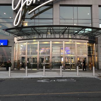 Yorkdale Shopping Centre - Shopping Centers Near Me - Toronto, Ontario Yorkdale Shopping Centre - Shopping Centers Near Me - Toronto, Ontario