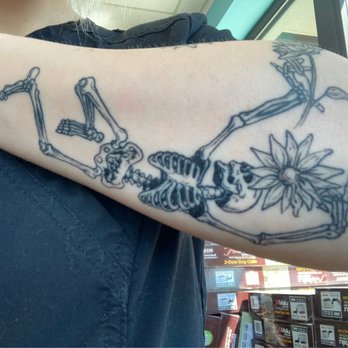 Savage Kat Tattoo - Piercing Near Me - Auburn, Washington