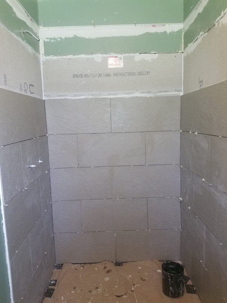 Slide of Montenegro Construction