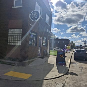 WHITE RABBIT - Updated May 2026 - 847 5th Ave, Coraopolis, Pennsylvania -  Vape Shops - Phone Number