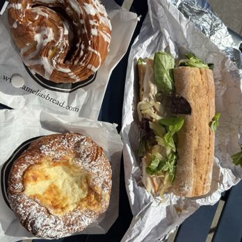 Amelia's -Stutz - Cinnamon roll, danish, sub - Bakeries Near Me - Indianapolis, Indiana
