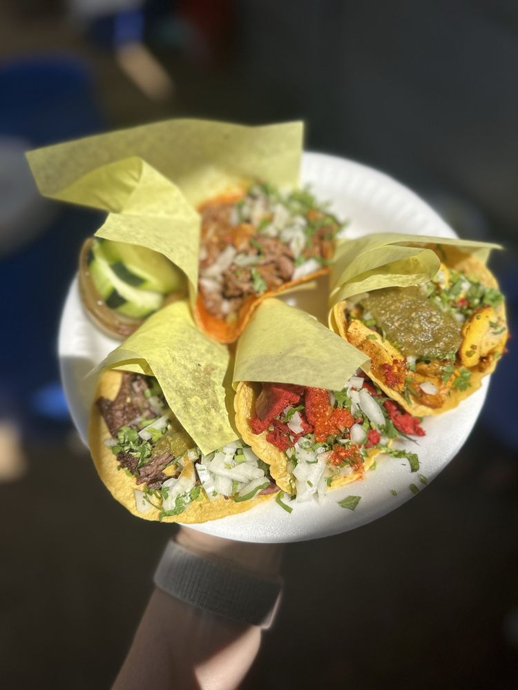 Taqueria Los Carnalitos