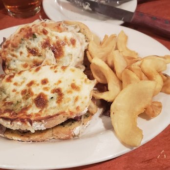 Red Rock Brewery - French onion stake sandwich man this plate is delicious - American Near Me - Murray, Utah Red Rock Brewery - French onion stake sandwich man this plate is delicious - American Near Me - Murray, Utah
