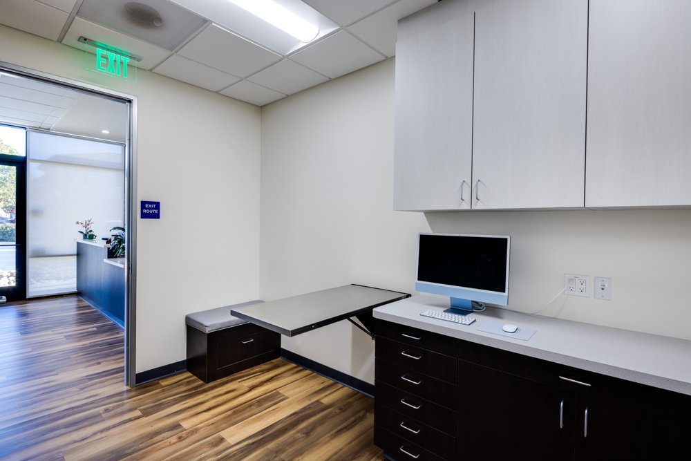 SAN ELIJO HILLS VETERINARY CLINIC Updated October 2024 26 Photos & 24 Reviews 1217 San