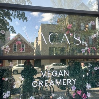 Vaca's Creamery - Front of shop - Ice Cream & Frozen Yogurt Near Me - Chicago, Illinois Vaca's Creamery - Front of shop - Ice Cream & Frozen Yogurt Near Me - Chicago, Illinois