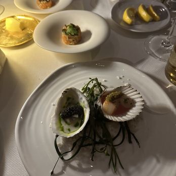 Le Pavillon - oysters - French Near Me - New York, New York