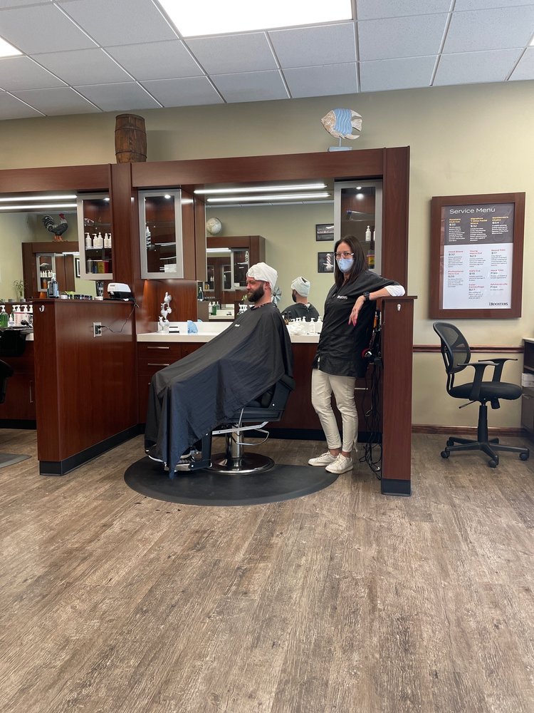 ROOSTERS MEN’S GROOMING CENTER Updated September 2024 1 Buckland Rd