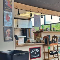 Dalfonso’s Italian Imports