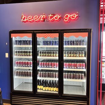 Rockwell Beer Co - Brews "to-go" - Breweries Near Me - Saint Louis, Missouri Rockwell Beer Co - Brews "to-go" - Breweries Near Me - Saint Louis, Missouri