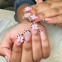 Unique Boutique Nails & Spa