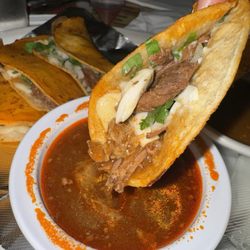 Mi Rancho - Taco de Birria
