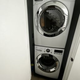 Installed washer/dryer