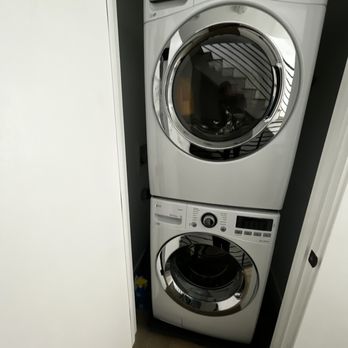 Araali Construction - Installed washer/dryer - TV Mounting Near Me