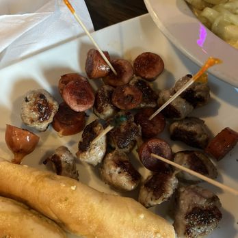 Bloomfield's Pub - Smoked and fresh kielbasa - Pubs Near Me - Depew, New York