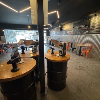 Shelby's Shawarma - Area to order food and dining room - Middle Eastern Near Me - Hamilton, Ontario