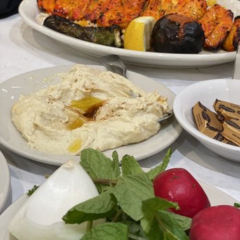 Raffi's Place - Chicken kebab and hummus - Middle Eastern Near Me - Glendale, California Raffi's Place - Chicken kebab and hummus - Middle Eastern Near Me - Glendale, California