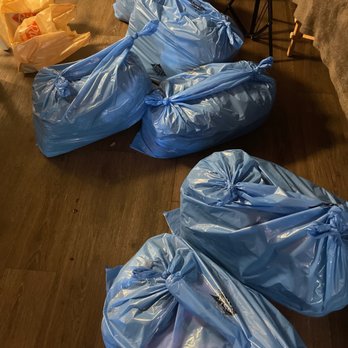 Rinse And Roll Laundry - 118 pounds of clean laundry - Laundromat Near Me - Northridge, California Rinse And Roll Laundry - 118 pounds of clean laundry - Laundromat Near Me - Northridge, California