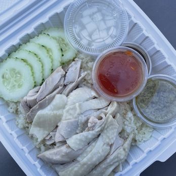 Chic Now Hainan Chicken Rice - Hainan Chicken Rice (TikTok: @justandyvu) - Hainan Near Me - Stanton, California