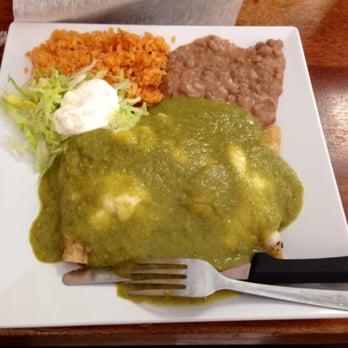 Carlos River Cafe - Enchiladas Verdes - Mexican Near Me - Crystal Lake, Illinois