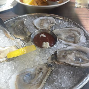 Brigantine - OYSTER ON THE HALF - Half Dozen - Seafood Near Me - Coronado, California