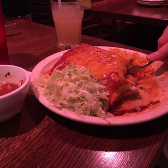 Tamales Mexican Restaurant - Chicken burrito...sorry for the fork. My husband would not pause. - Mexican Near Me - Highland Park, Illinois Tamales Mexican Restaurant - Chicken burrito...sorry for the fork. My husband would not pause. - Mexican Near Me - Highland Park, Illinois