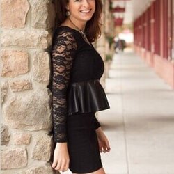 Roseann's Hair Studio - Dani, shareholder and stylist.