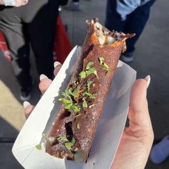 El Topo - Oaxacan-style black bean + cheese taco - Food Trucks Near Me