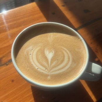 Blend Coffee Bar - Turtle Latte - Coffee & Tea Near Me - Ashburn, Virginia Blend Coffee Bar - Turtle Latte - Coffee & Tea Near Me - Ashburn, Virginia