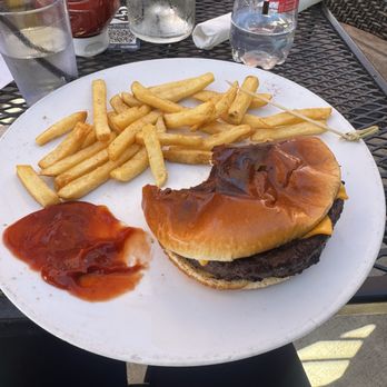 Leeland House - The Cheesy Classic - Breakfast & Brunch Near Me - Houston, Texas