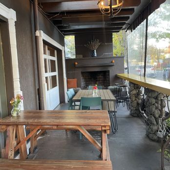 Pandita - Patio seating available for a nice weather - Tacos Near Me - Eugene, Oregon