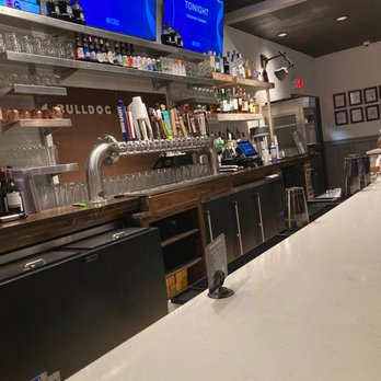 Bulldog Burger - Bar - Burgers Near Me - Ridgeland, Mississippi