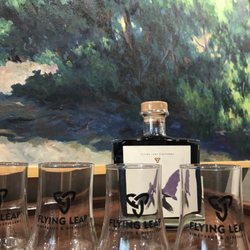 Flying Leap Vineyards Tasting Room - Amarone-style wine