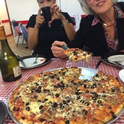 Vesuvio Pizza Bar - The Lot... And a Lot of it!