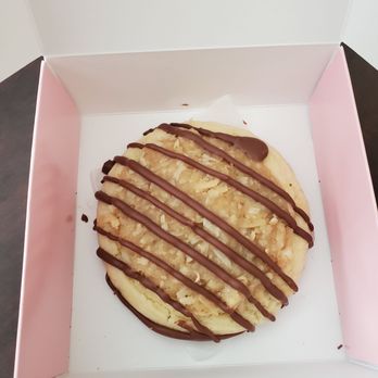 Crumbl - Alpharetta - Chilled samoa - Bakeries Near Me - Alpharetta, Georgia