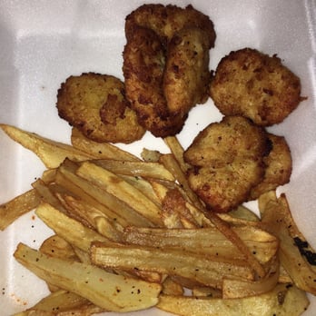 Restaurant Las Palmas - Kids meal ( chicken nuggets) and oily fries - Mexican Near Me - La Puente, California Restaurant Las Palmas - Kids meal ( chicken nuggets) and oily fries - Mexican Near Me - La Puente, California