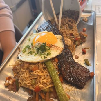 Sweet Maple - Breakfast & Brunch Near Me - Santa Monica, California Sweet Maple - Breakfast & Brunch Near Me - Santa Monica, California