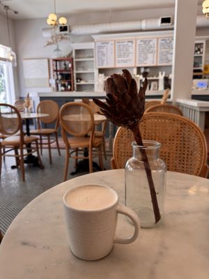 Café Taureau by null