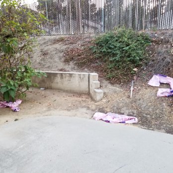 Selah Roofing - Daily trash left around the perimeter. - Roofing Near Me - Commerce, California Selah Roofing - Daily trash left around the perimeter. - Roofing Near Me - Commerce, California
