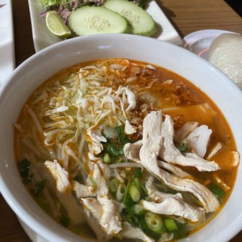 Champa Garden - Kaow Soy - noodle soup - Thai Near Me - Redding, California