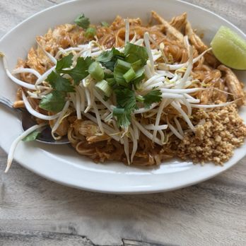 Ricky Thai Bistro - Pad Thai - Thai Near Me - North Miami, Florida Ricky Thai Bistro - Pad Thai - Thai Near Me - North Miami, Florida