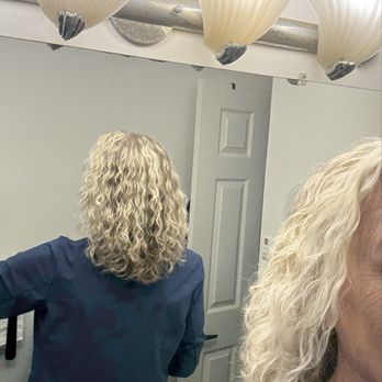 Salon Allure - First wash! So happy with my Kelly curls! - Hair Salons Near Me - Honolulu, Hawaii