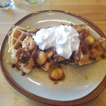 Sundance Grill - Banana waffel - Bars Near Me - Grand Rapids, Michigan