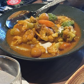 Star Leaf - Rainforest vegetable curry - Asian Fusion Near Me - Pasadena, California Star Leaf - Rainforest vegetable curry - Asian Fusion Near Me - Pasadena, California