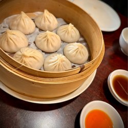 Grand Chinese Restaurant - XLB .. super juicy & the wrapping just perfect!!