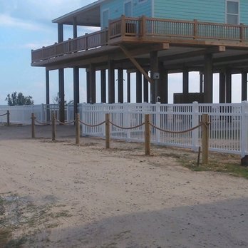Triple R Fence - Fence and posts after installation - Fences & Gates Near Me - La Marque, Texas Triple R Fence - Fence and posts after installation - Fences & Gates Near Me - La Marque, Texas