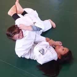 SBG Teton Valley - Bullyproof - Just some girls practicing some armlocks