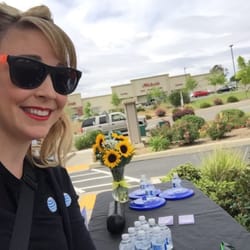 AT&T Store - Getting our Kool April Nites on!