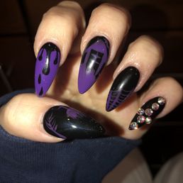 Halloween Nails :) Halloween Nails :)