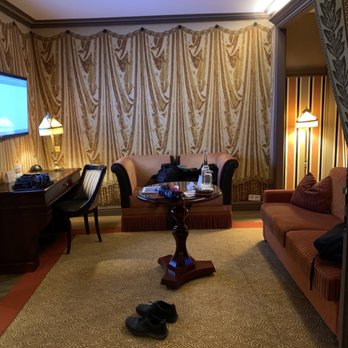 Intercontinental Bordeaux - Le Grand Hotel - Living room - Hotels Near Me - Bordeaux, 33