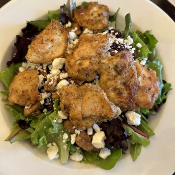 Fiorella's Cucina - Goat Cheese & Glazed Walnut Salad - Italian Near Me - Concord, Massachusetts